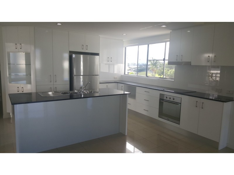 Cairns City QLD 4870