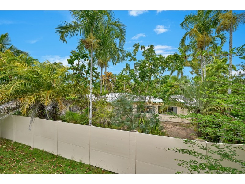6 Milln Close, Clifton Beach QLD 4879