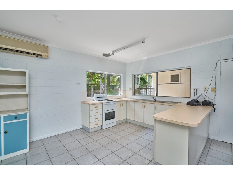 6 Milln Close, Clifton Beach QLD 4879