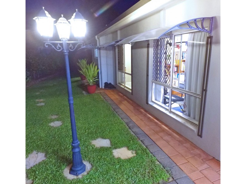 36 Guthrie Place, Bentley Park QLD 4869