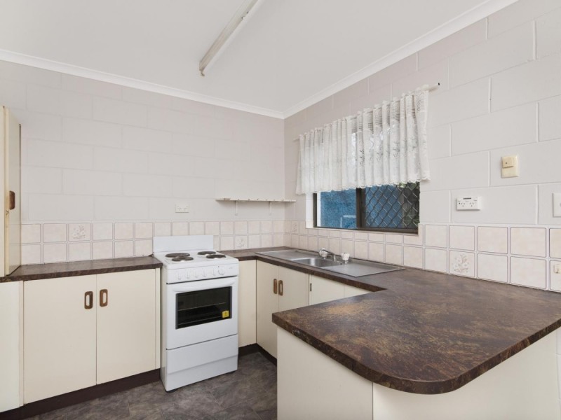 6/7 Rigg Street, Woree QLD 4868