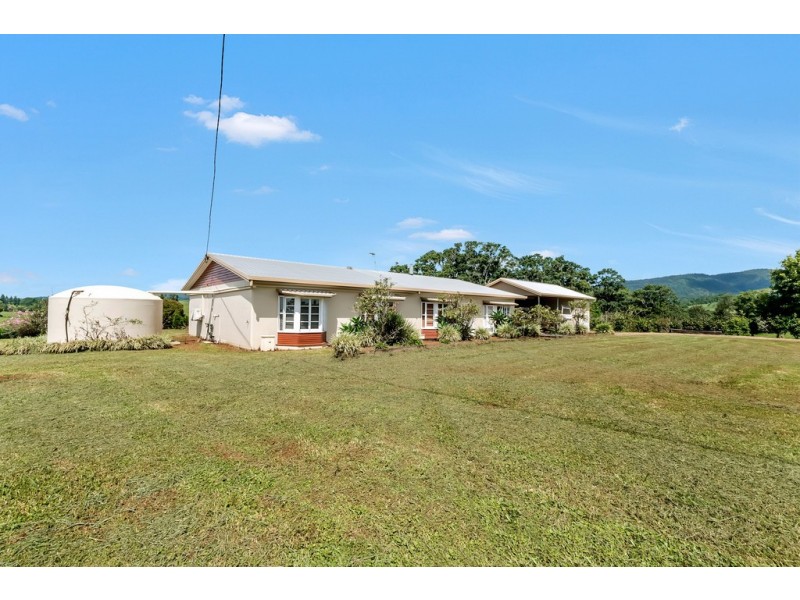 732 Old Palmerston Highway, Beatrice QLD 4886