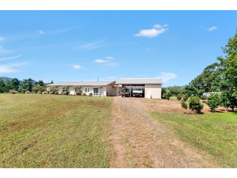 732 Old Palmerston Highway, Beatrice QLD 4886