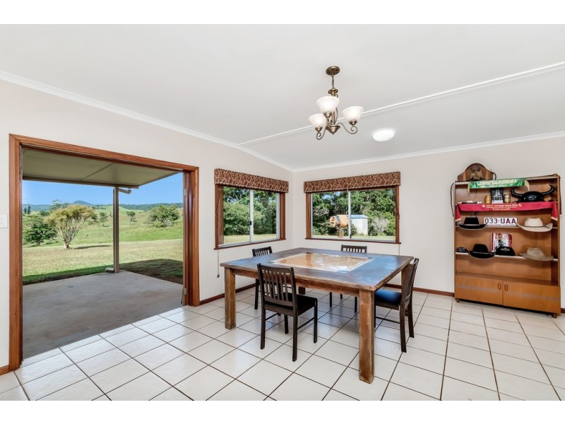 732 Old Palmerston Highway, Beatrice QLD 4886