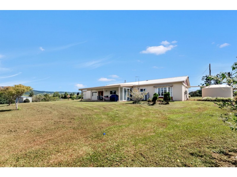 732 Old Palmerston Highway, Beatrice QLD 4886