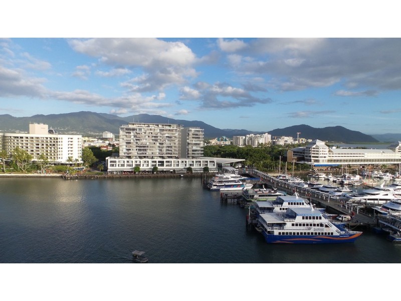 323/1 Marlin Parade, Cairns City QLD 4870