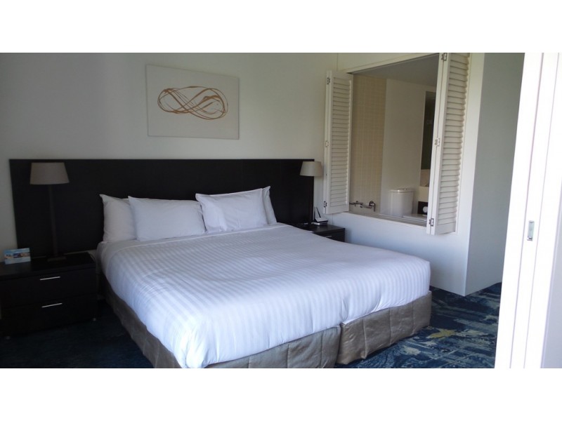 323/1 Marlin Parade, Cairns City QLD 4870