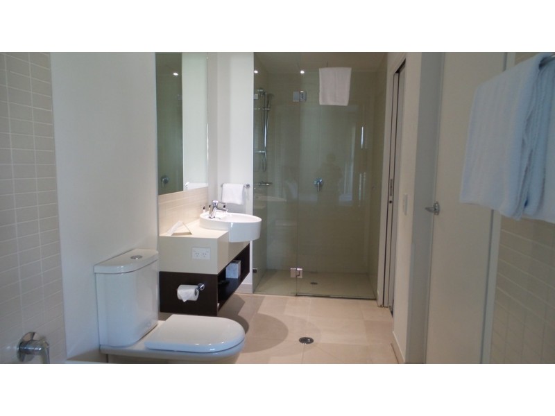 323/1 Marlin Parade, Cairns City QLD 4870