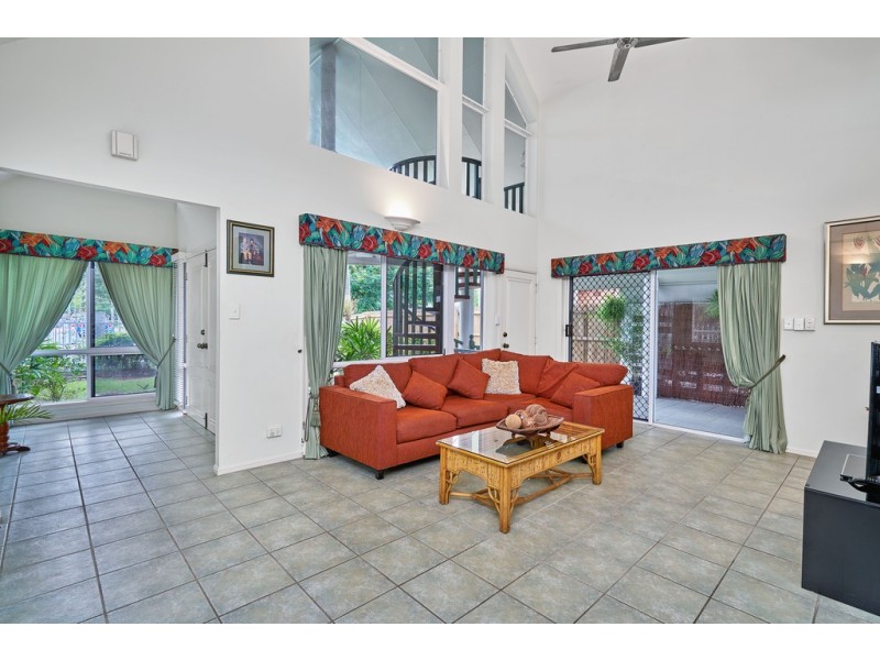 219 Lake Street, Cairns North QLD 4870