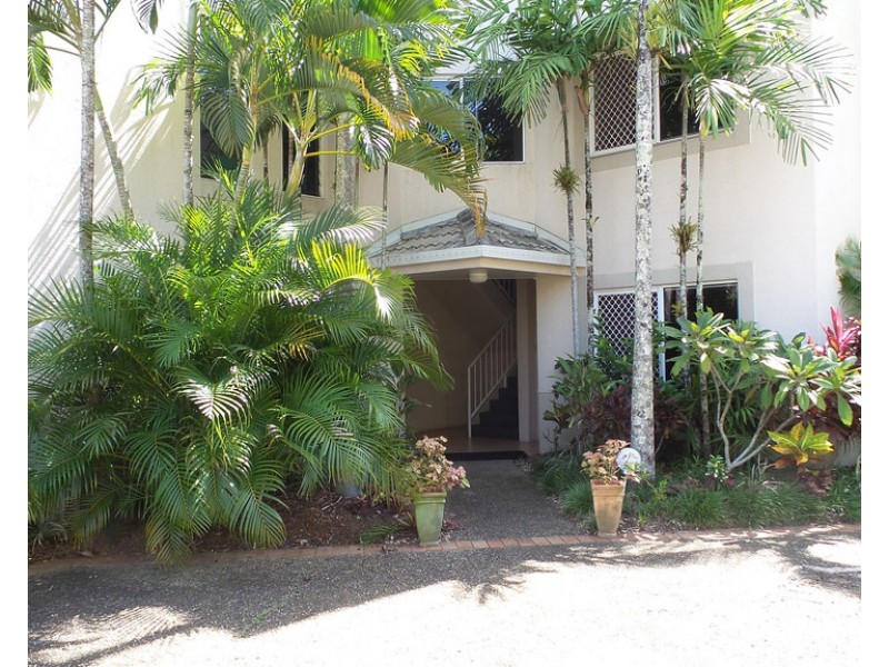 11/34-40 Lily Street, Cairns North QLD 4870