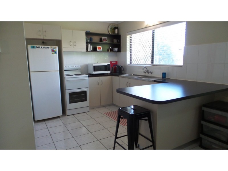 19/350 Sheridan Street, Cairns North QLD 4870