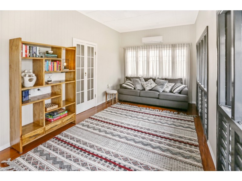 317 Lake Street, Cairns North QLD 4870