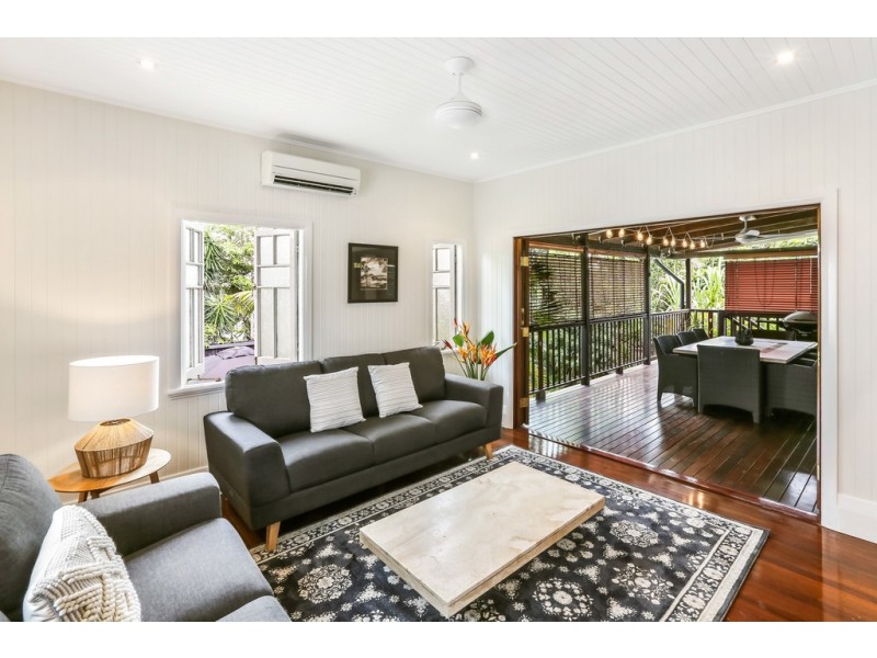 317 Lake Street, Cairns North QLD 4870