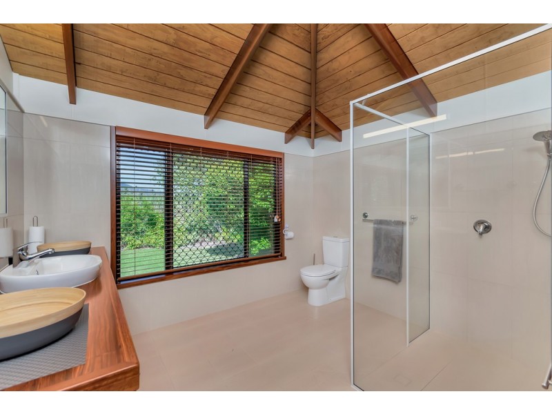 136 Crossland Road, Gordonvale QLD 4865