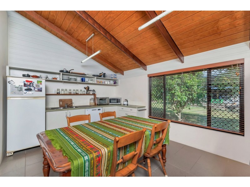 136 Crossland Road, Gordonvale QLD 4865