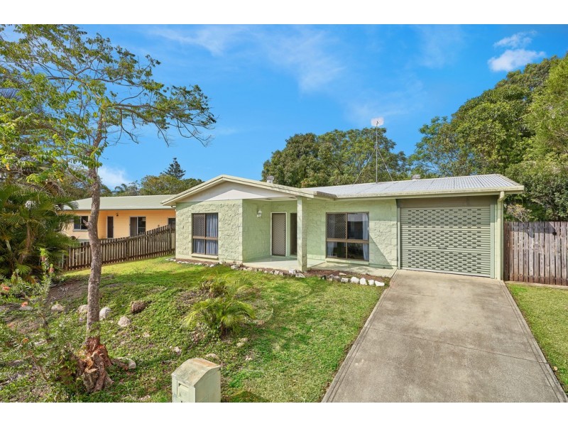 11 Wesel Street, Bentley Park QLD 4869