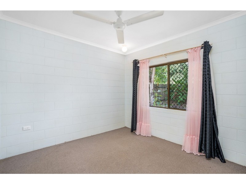 11 Wesel Street, Bentley Park QLD 4869