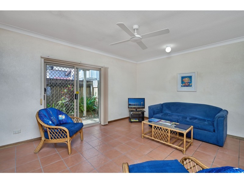 4/184 McLeod Street, Cairns North QLD 4870