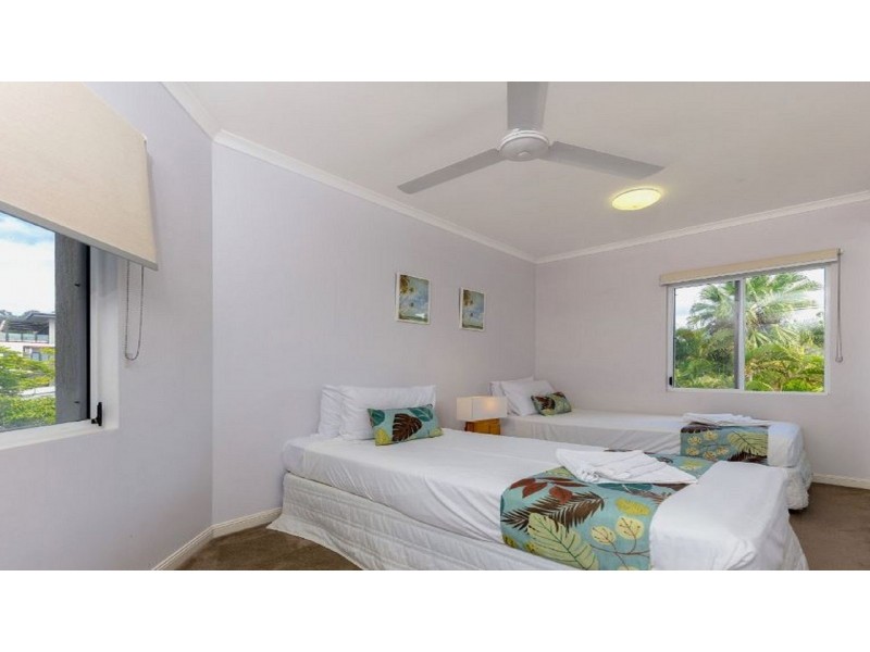 Trinity Beach QLD 4879