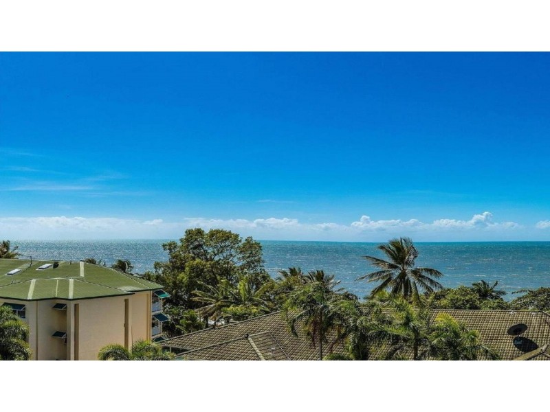 Trinity Beach QLD 4879