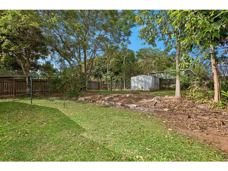 Bentley Park QLD 4869