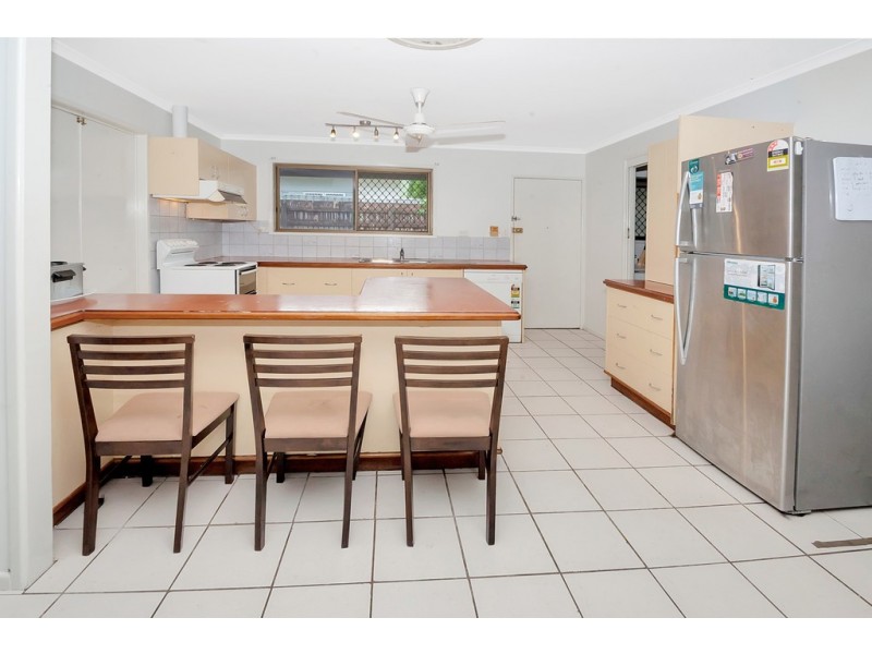 17 Paluma Street, Mount Sheridan QLD 4868