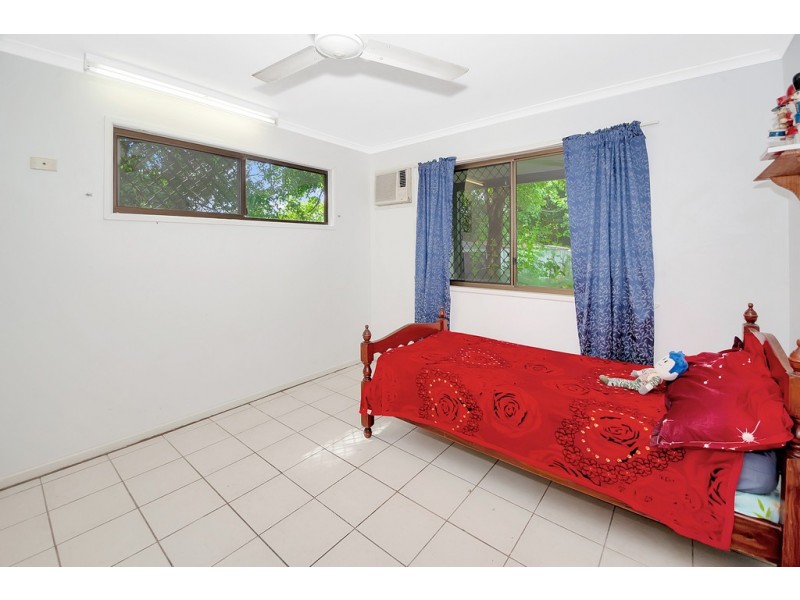 17 Paluma Street, Mount Sheridan QLD 4868