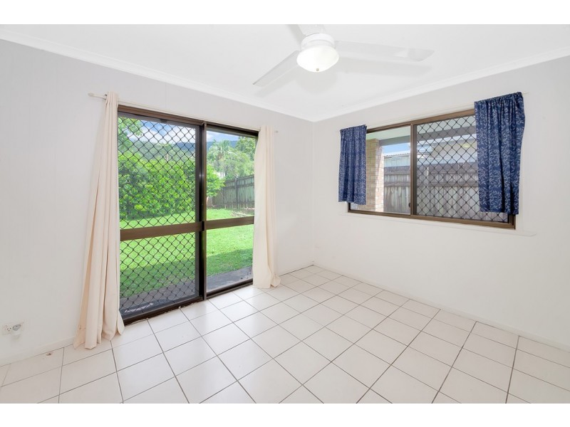 17 Paluma Street, Mount Sheridan QLD 4868
