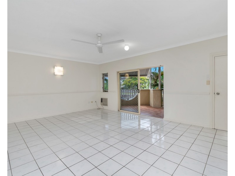 3/201-203 McLeod Street, Cairns North QLD 4870