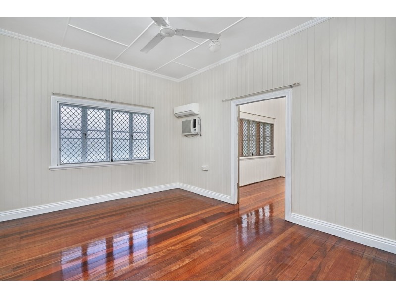 65 Charles Street, Parramatta Park QLD 4870