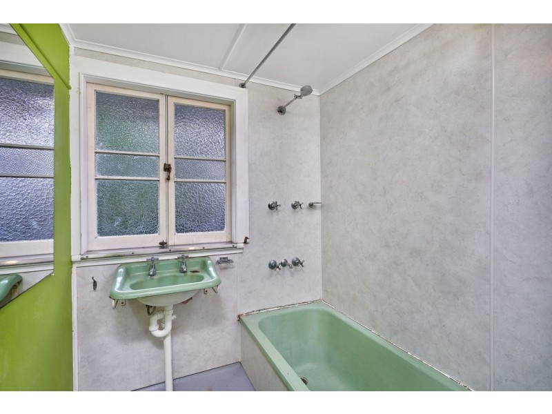 65 Charles Street, Parramatta Park QLD 4870