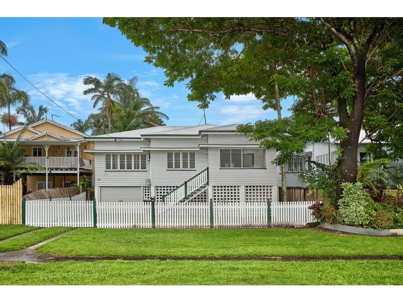 65 Charles Street, Parramatta Park QLD 4870