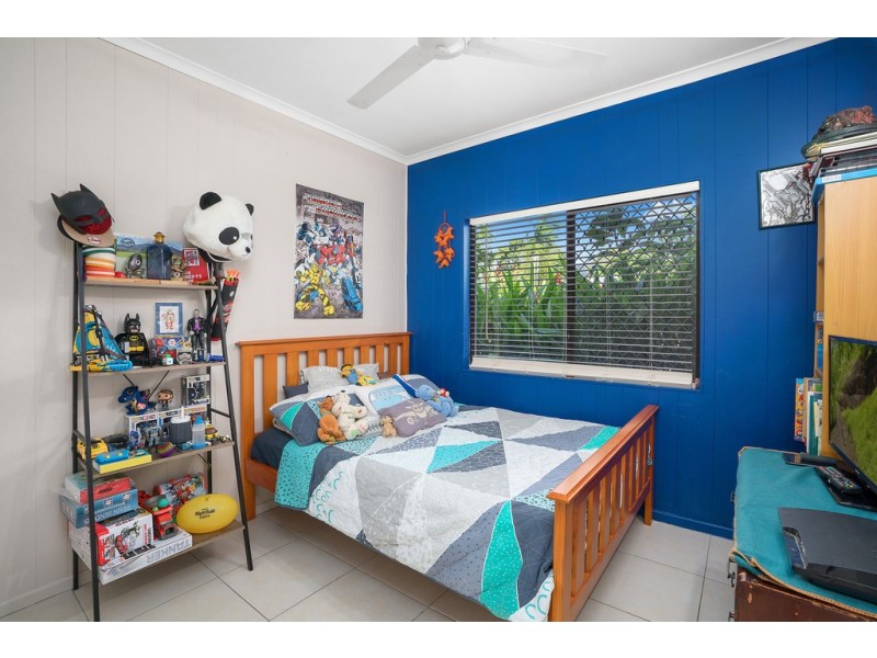 6 Cayley Street, Trinity Beach QLD 4879