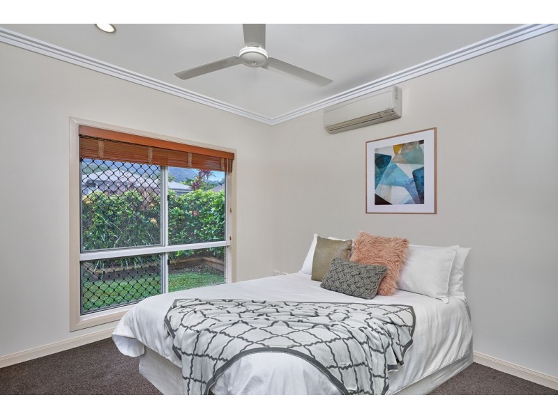 9 Ashwood Circuit, Smithfield QLD 4878