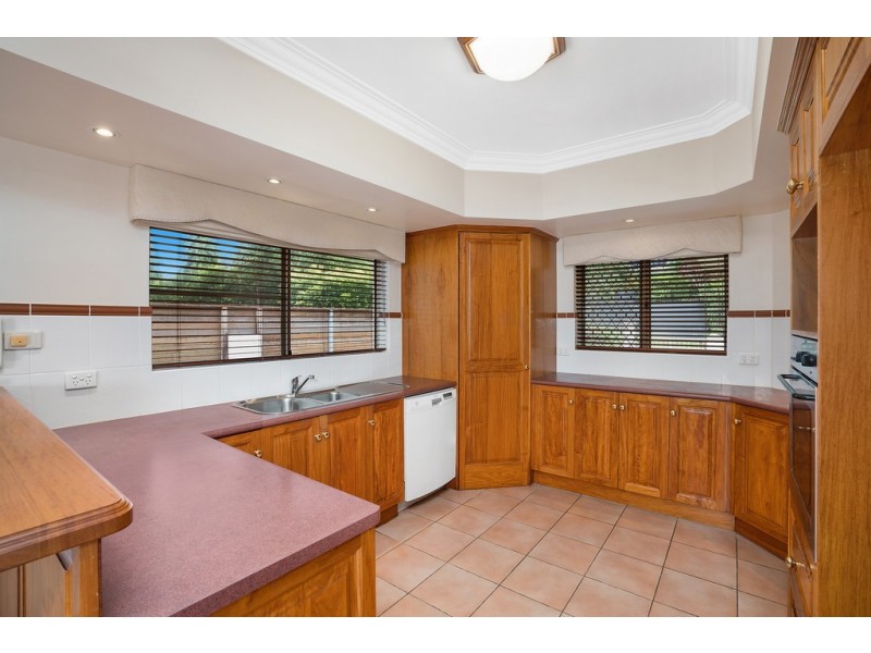 34 Gouldian Street, Bayview Heights QLD 4868