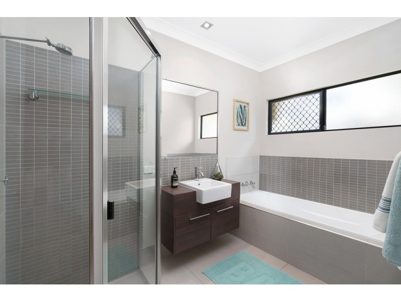 11 Alderman Street, Mount Sheridan QLD 4868