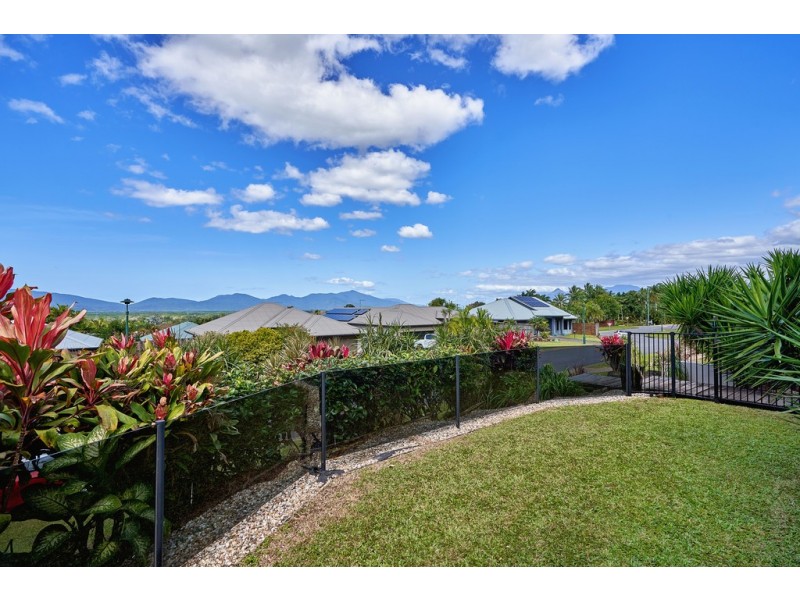 11 Alderman Street, Mount Sheridan QLD 4868