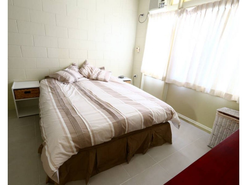 2/189 Sheridan Street, Cairns North QLD 4870