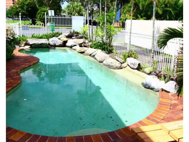 2/189 Sheridan Street, Cairns North QLD 4870