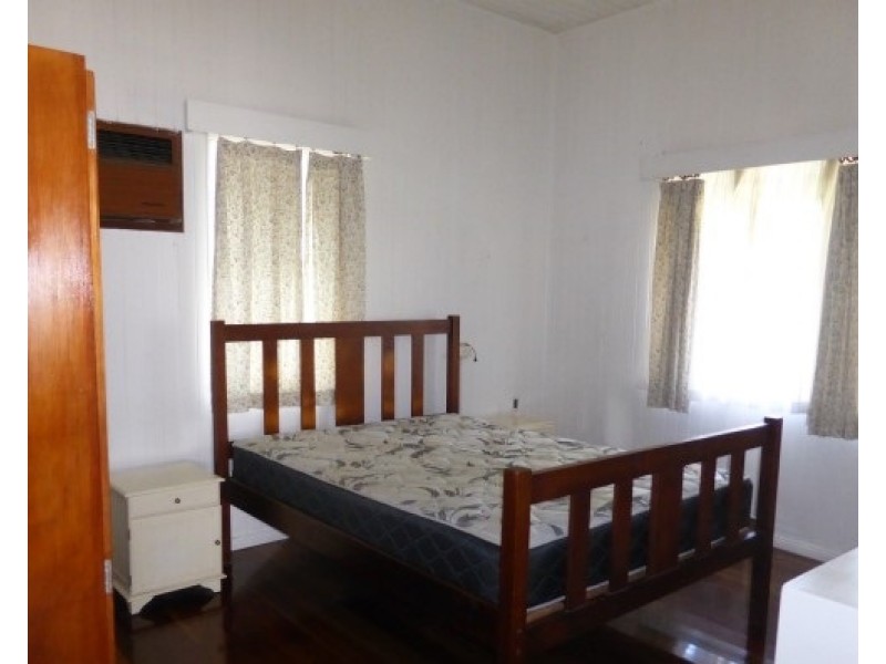 64 Gatton Street, Parramatta Park QLD 4870