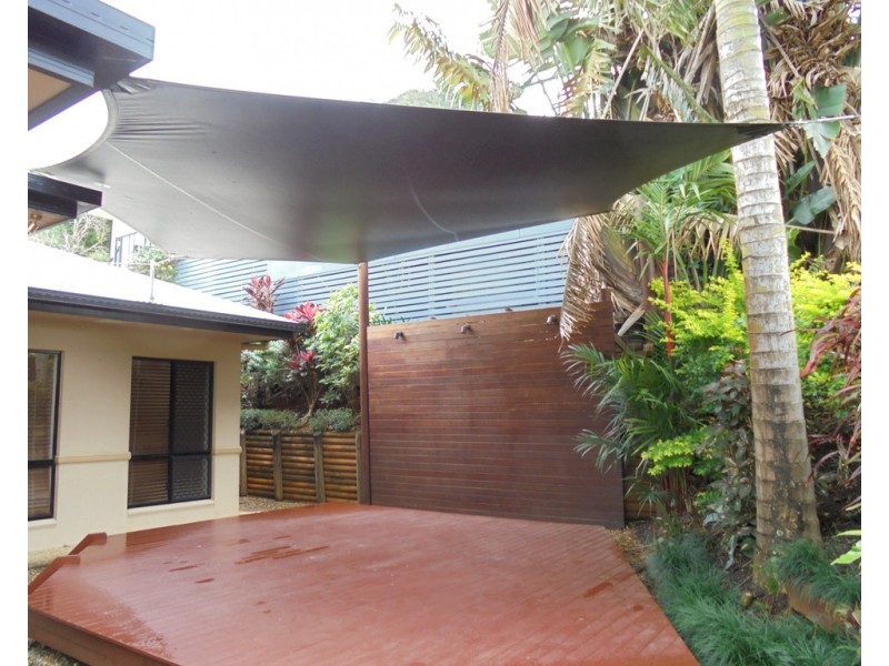 27 Treetop Drive, Mount Sheridan QLD 4868