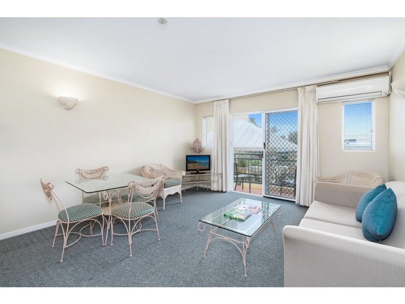 27/62 Abbott Street, Cairns City QLD 4870