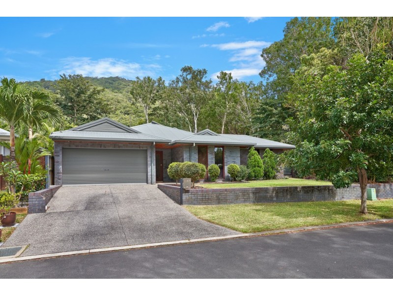 39 Aurelia Road, Palm Cove QLD 4879