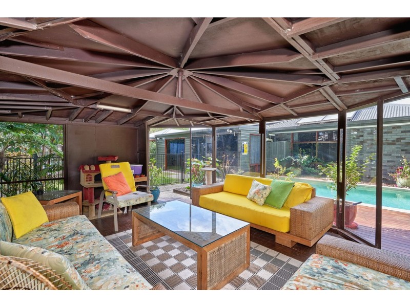 39 Aurelia Road, Palm Cove QLD 4879