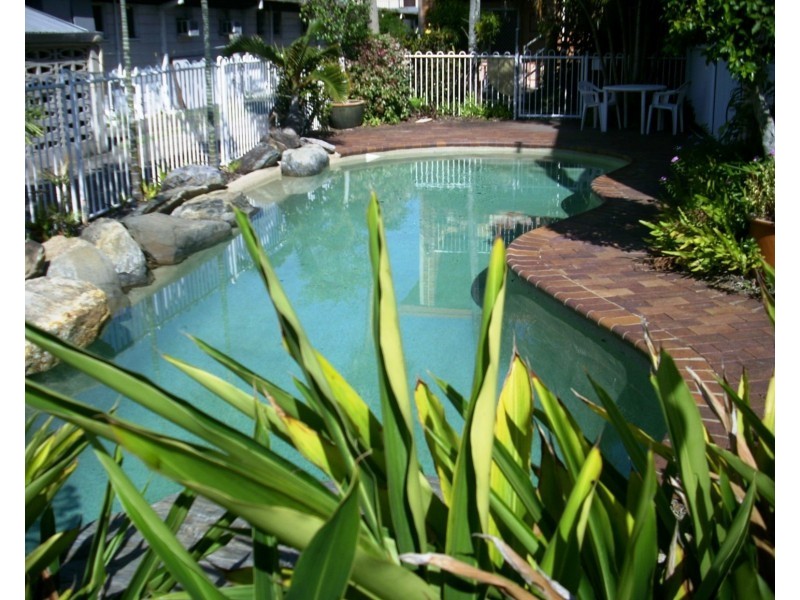 2/189 Sheridan Street, Cairns North QLD 4870