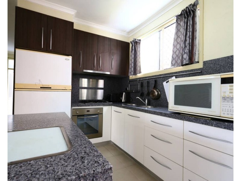 2/189 Sheridan Street, Cairns North QLD 4870