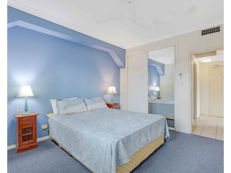 206/186-188 McLeod Street, Cairns North QLD 4870