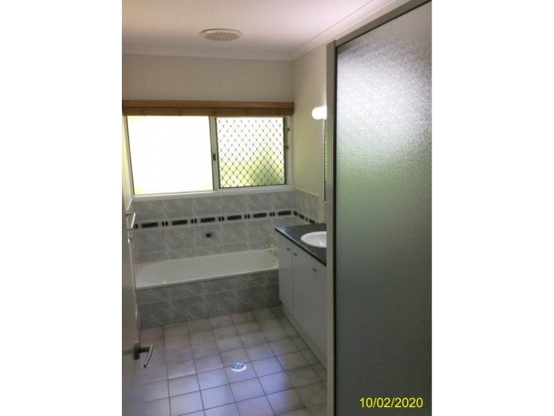 39 Templar Crescent, Bentley Park QLD 4869