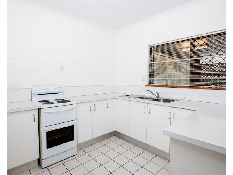 5/457 Severin Street, Manunda QLD 4870