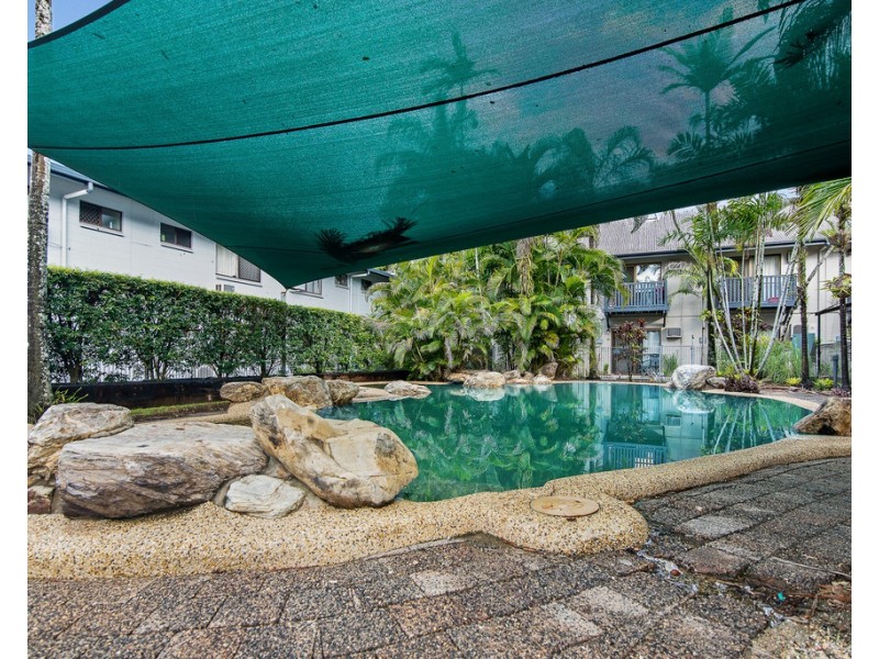 5/457 Severin Street, Manunda QLD 4870